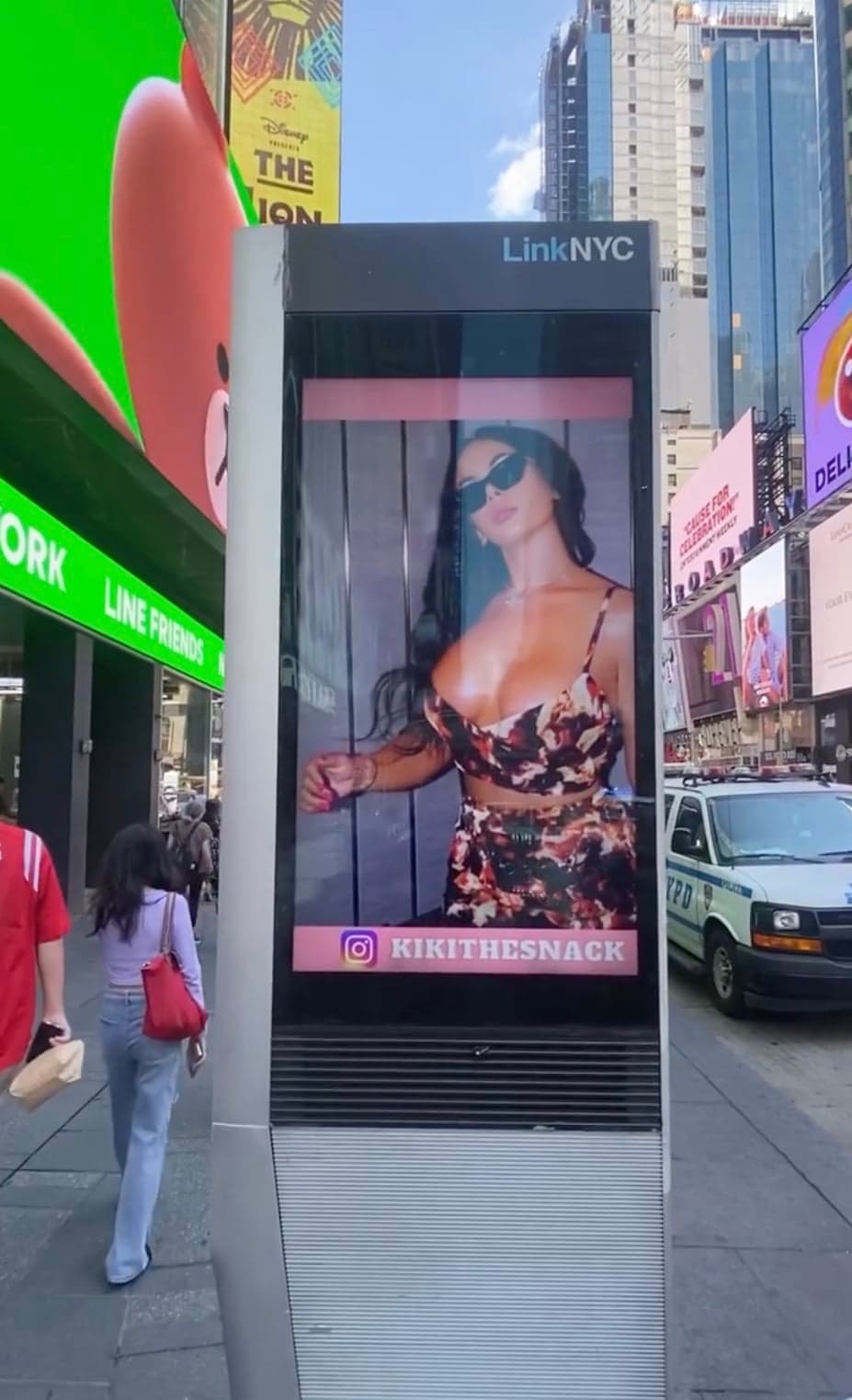 Kiki Klout Lights Up Time Square with Multiple Billboards.