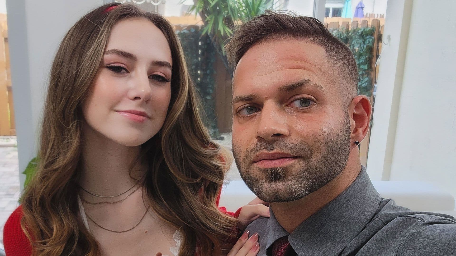 Daisy Fox and Nicky Rebel star in Team Skeet with She’s New