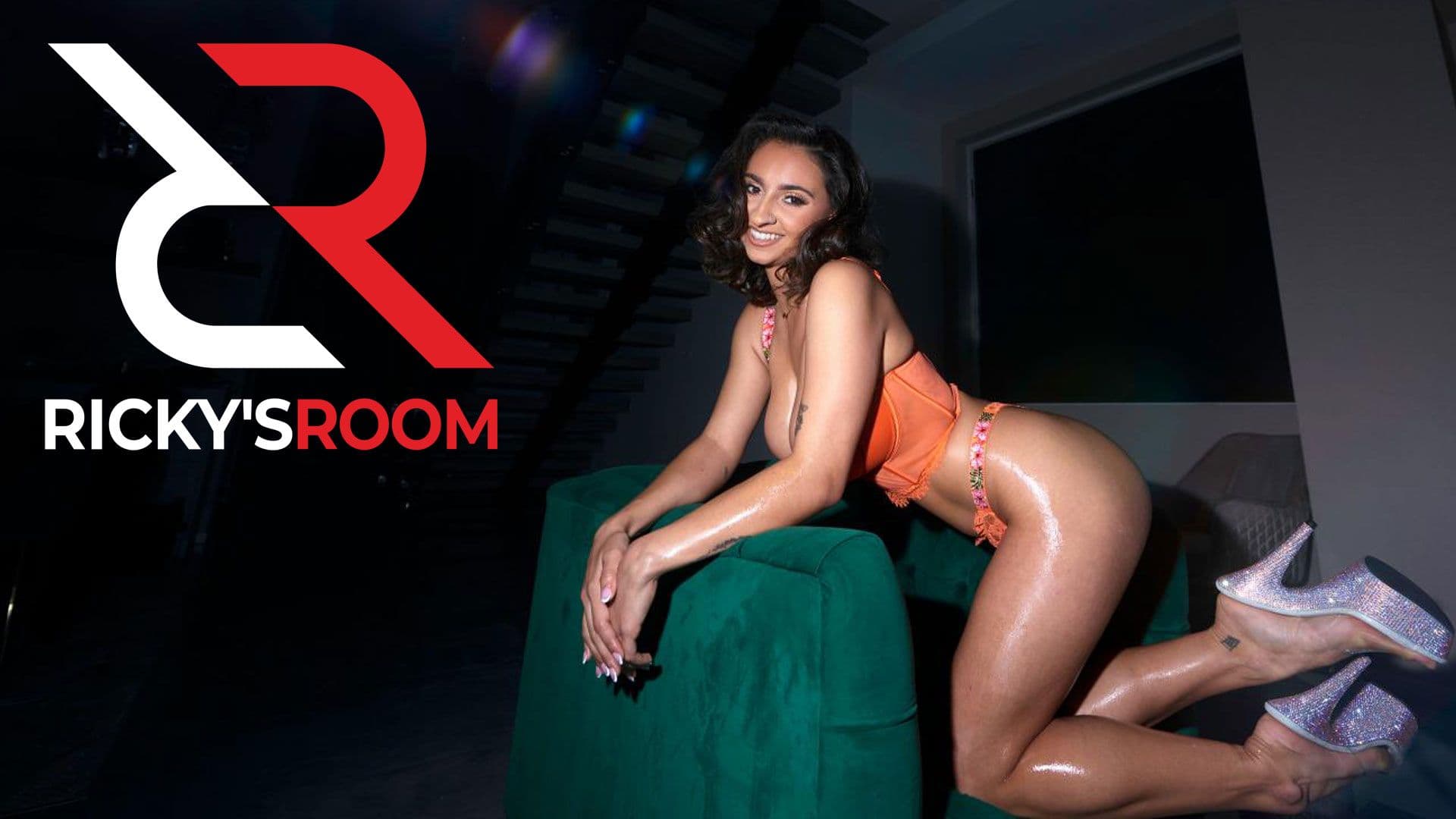 Ricky’s Room Bows Bouncy New Hailey Rose Scene